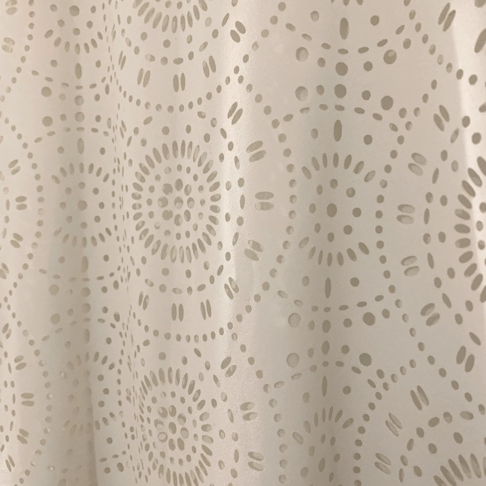 MOVING SALE | Women’s Blue Pepper White Laser-Cut Geo Shift Dress, Size Large - Picture 4 of 4